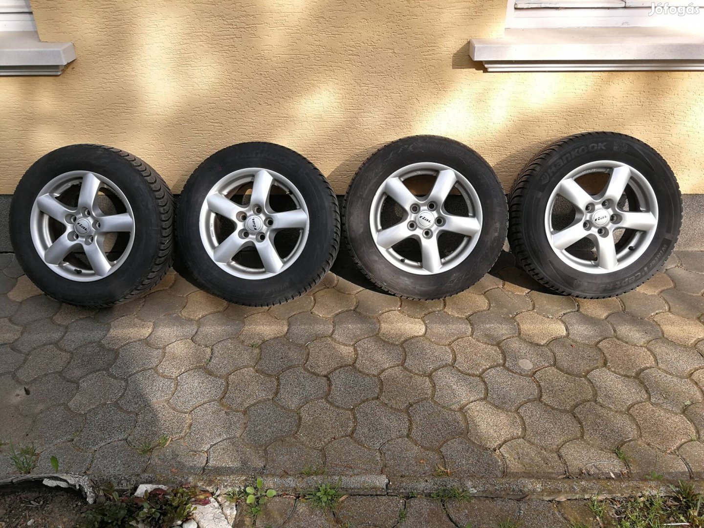 Ford Focus Mk2, C-Max alufelni garnitúra gumival 
