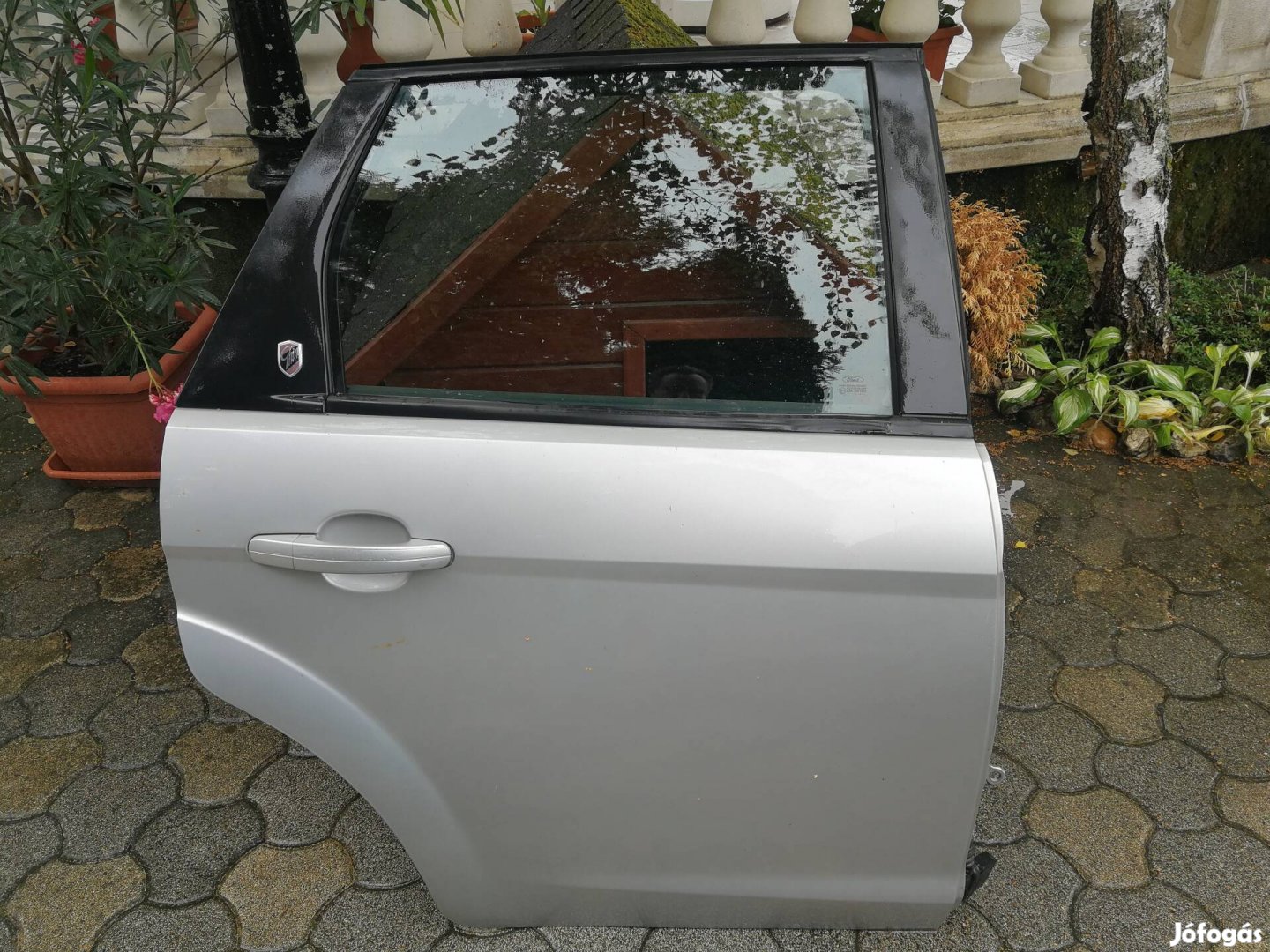 Ford Focus Mk2 gyári jobb hátsó ajtó ezüst színű 2008-