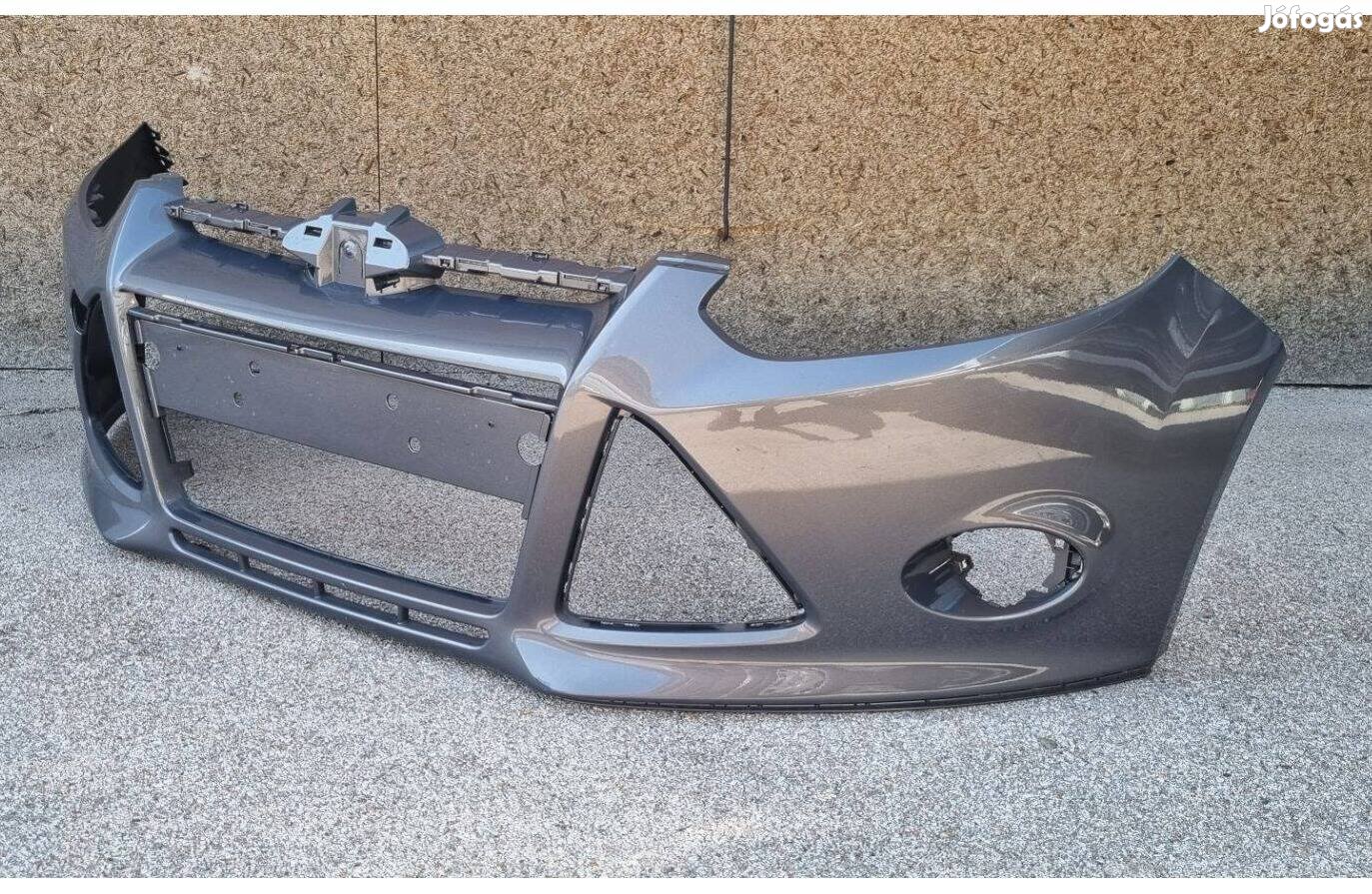 Ford Focus Mk3 2011- Első lökhárító