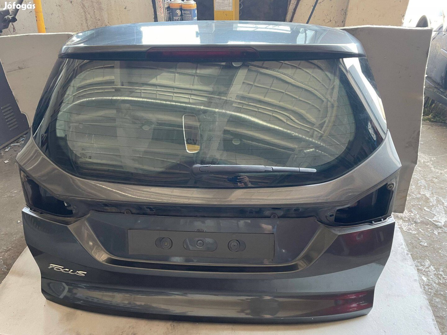 Ford Focus Mk3-3.5 faceliftes kombi csomagtér ajtó üveggel