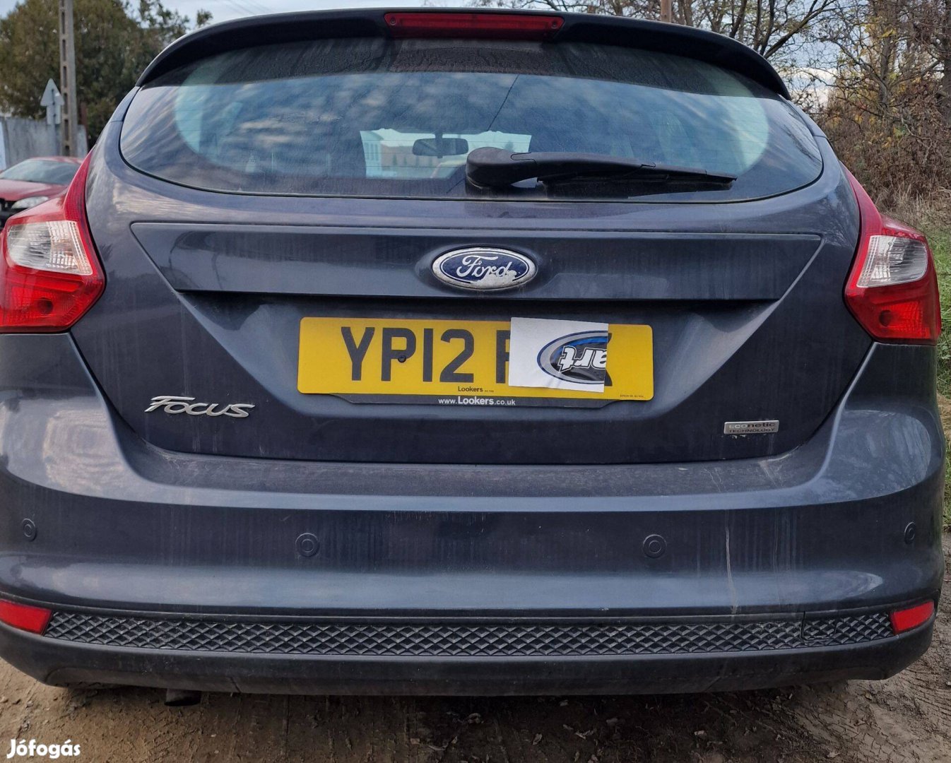 Ford Focus Mk3 Csomagtérajtók,hátsó lámpák,lökhárítók