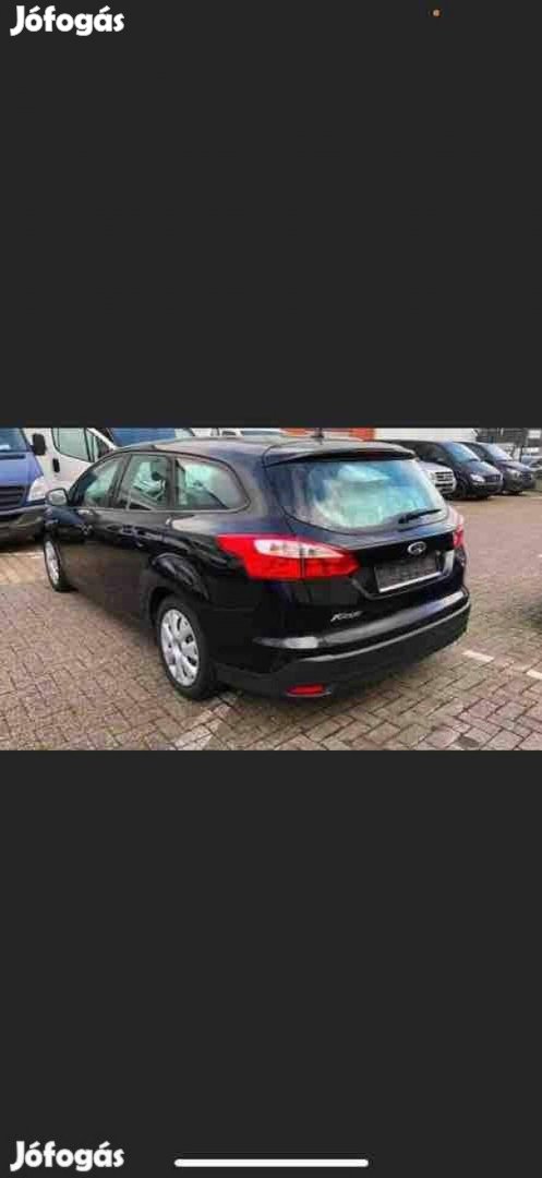 Ford Focus Mk3 Hátsó Lámpa