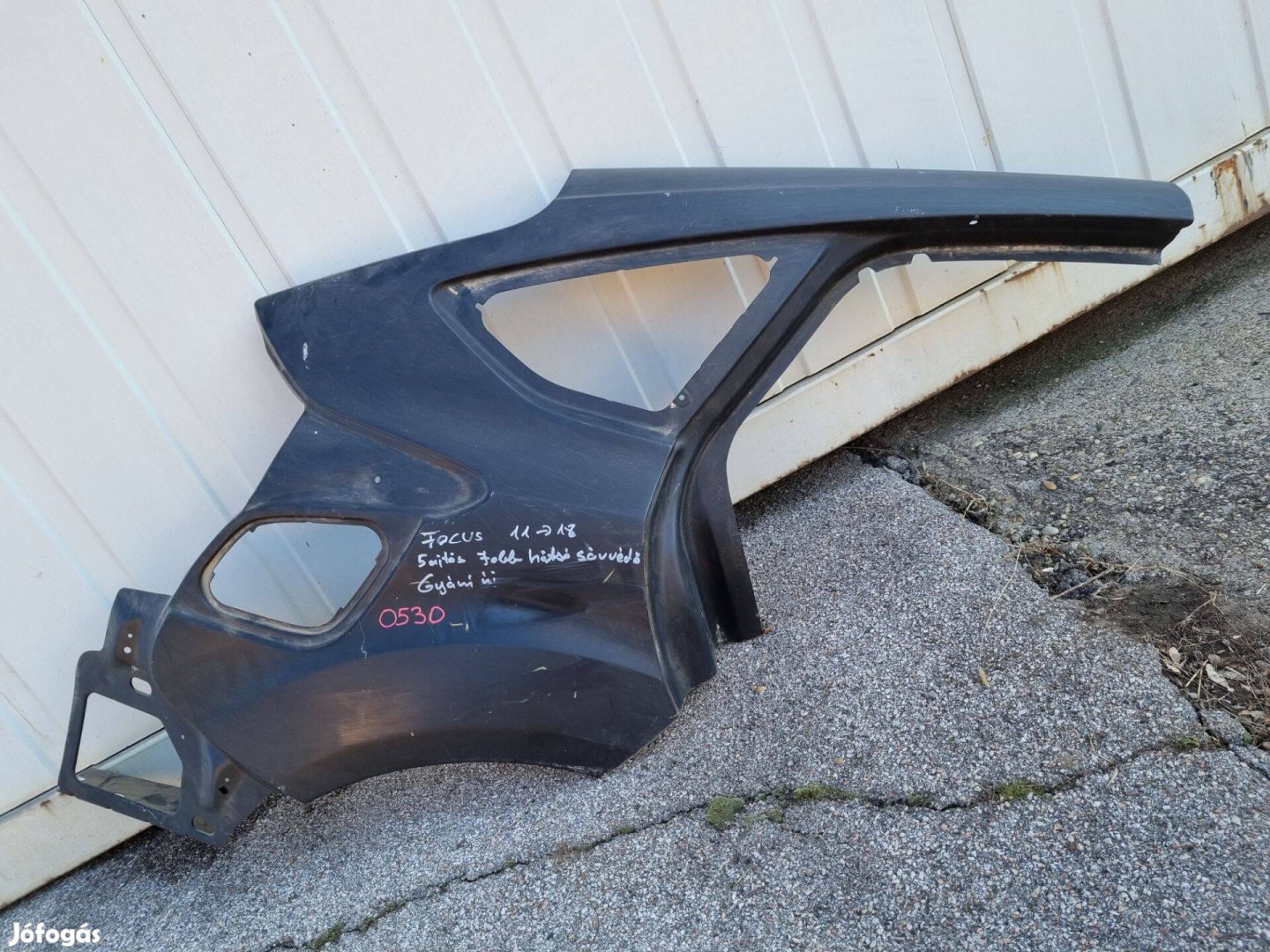 Ford Focus Mk3 ( 2011-2018) Jobb hátsó sárvédő negyed gyári új
