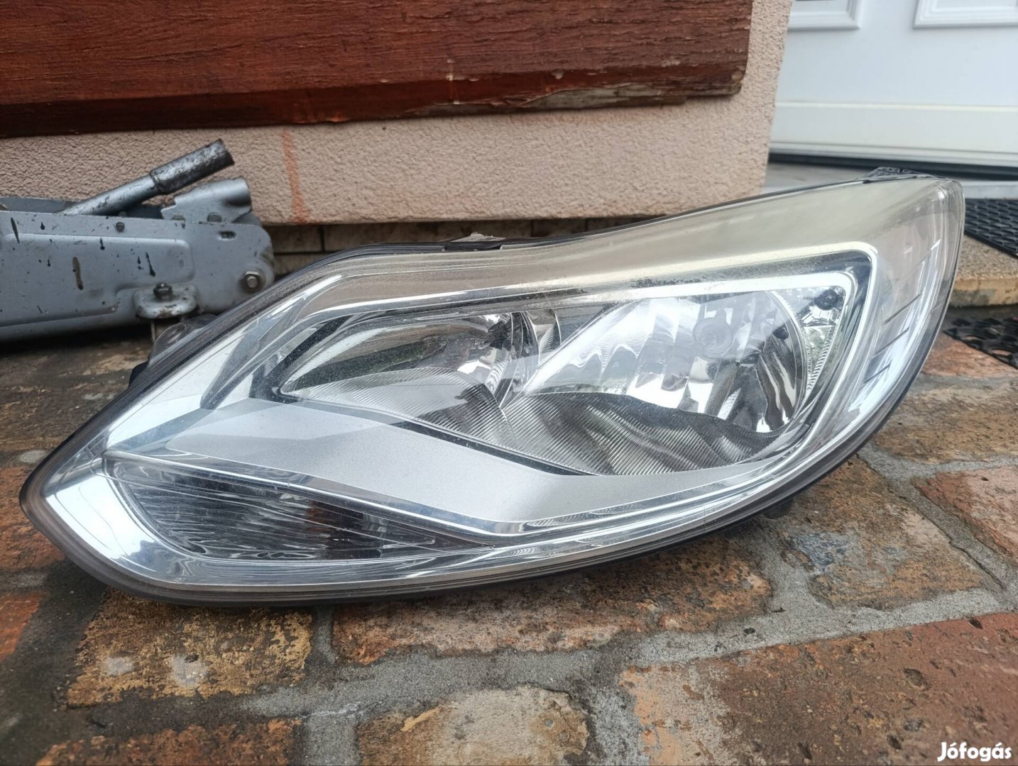 Ford Focus Mk3 gyári bal fényszóró 