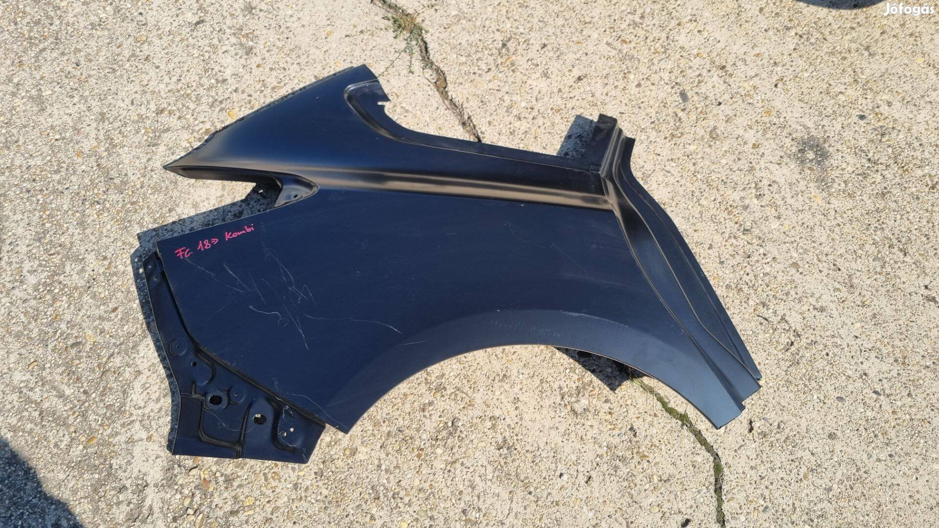 Ford Focus Mk4 2018- Kombi Jobb hátsó sárvédő negyed Gyári új
