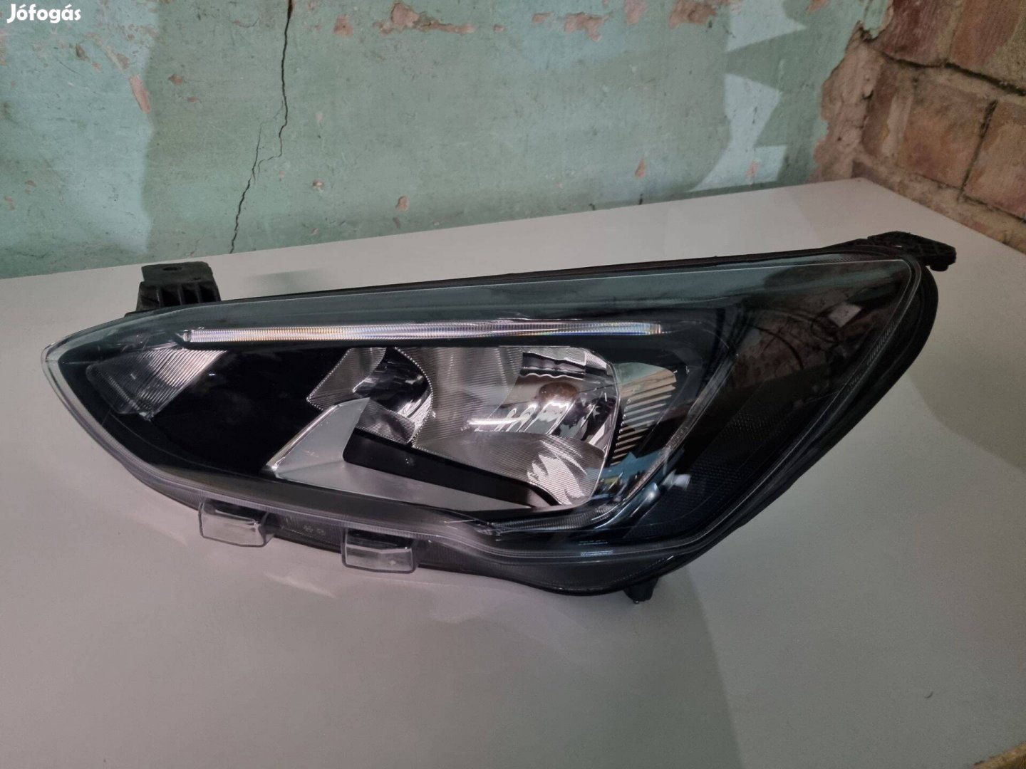 Ford Focus Mk4 bal első fényszóró lámpa (2018-2022)
