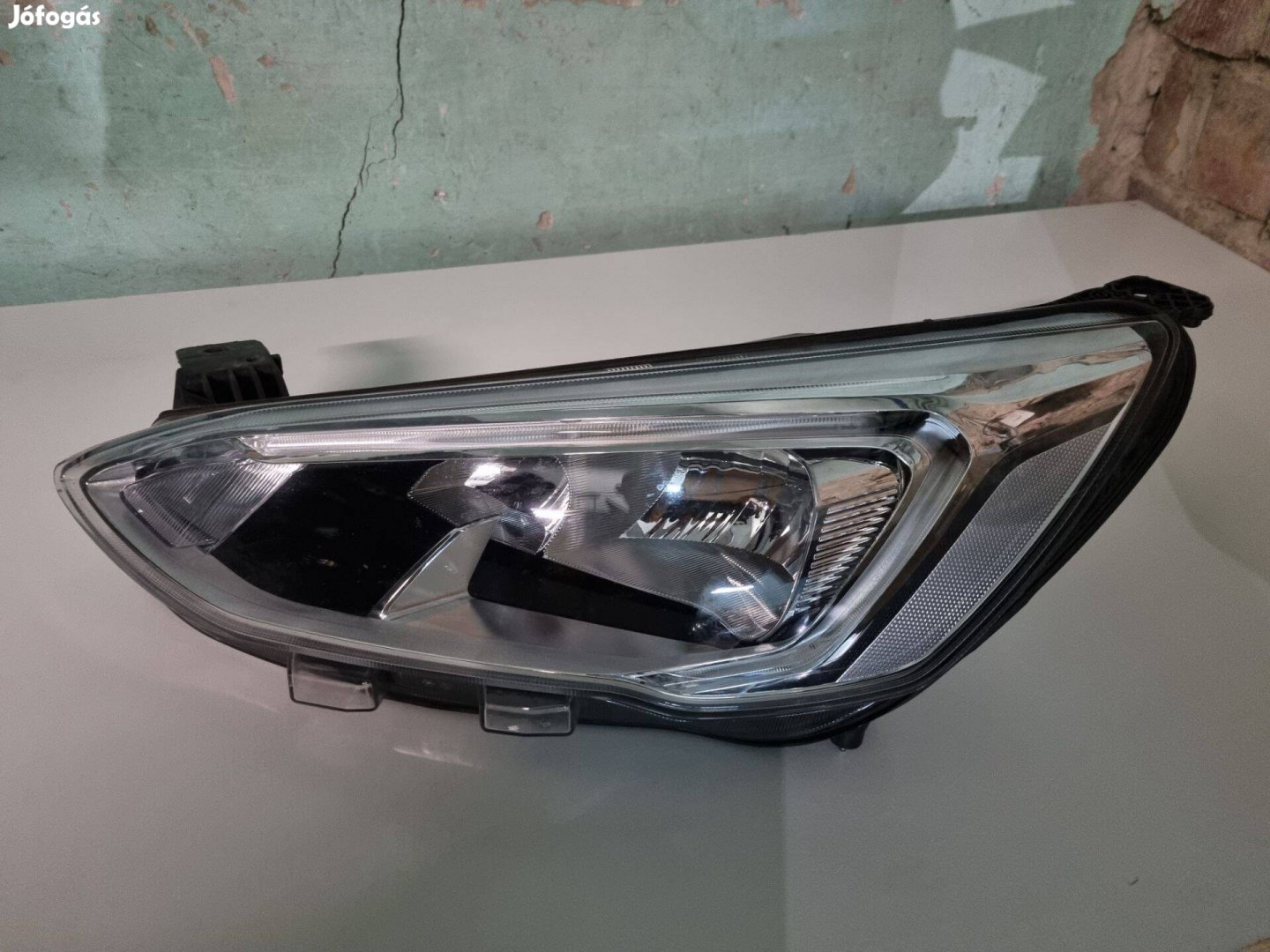 Ford Focus Mk4 bal első fényszóró lámpa (2018-2022)