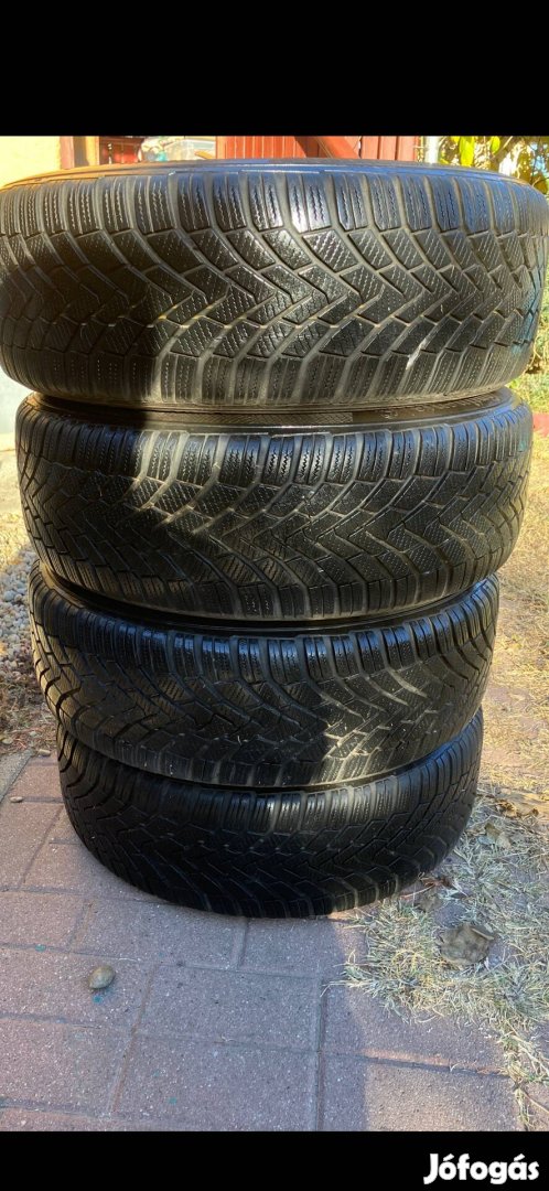 Ford Focus Mondeo 16-os Téli garnitúra