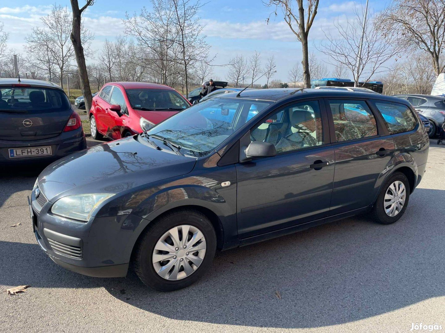 Ford Focus TDCI (1,6 kombi, grafitszürke, dízel)