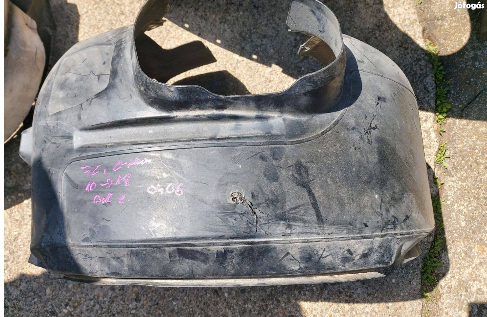 Ford Focus , Ford C-max bal első dobbetét ( 2010-2018 )
