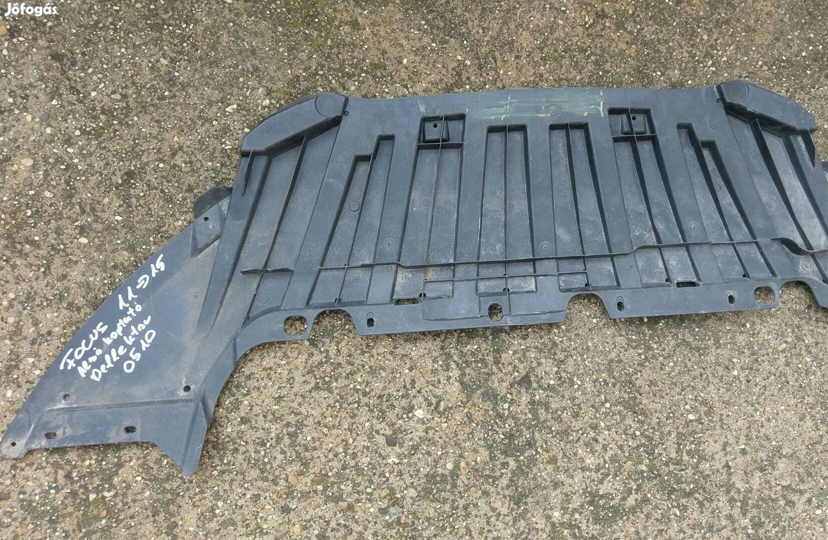 Ford Focus alsó burkolat koptató deflektor (2011-2015)