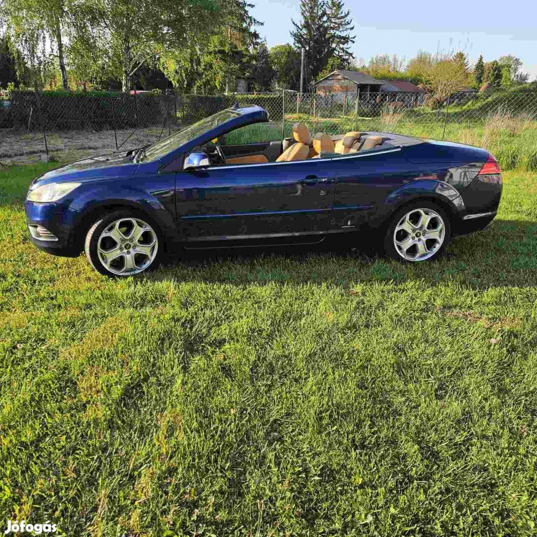 Ford Focus cabrio 