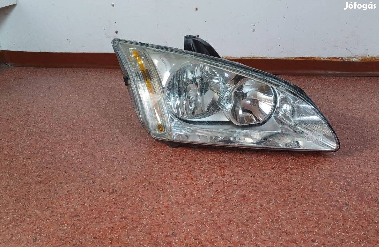 Ford Focus fényszóró MK2 jobb gyári