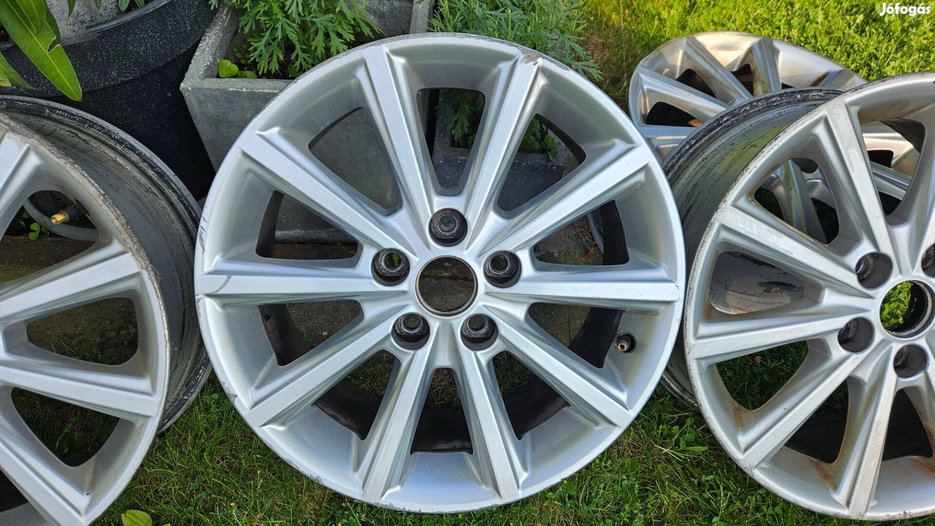 Ford Focus gyári alufelni 16" 7JH2, ET 50, 5x108, 10 küllös