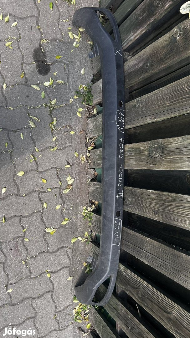 Ford Focus hátsó lökhárító alsó rész 2084662 eladó