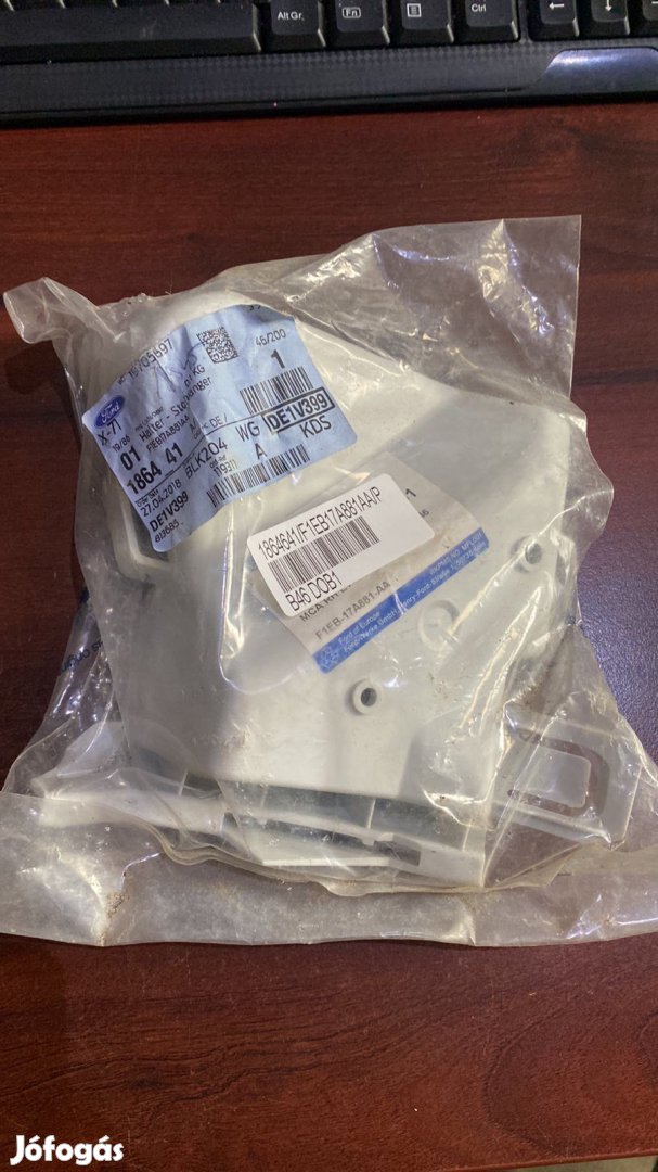 Ford Focus hátsó lökhárító tartó, jobb oldali 1864641, F1EB17A881AA