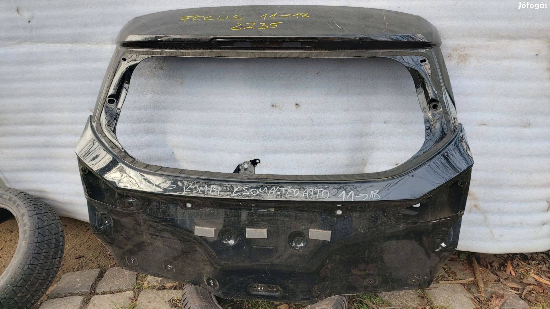 Ford Focus kombi Csomagtérajtó ( 2011-2018 )