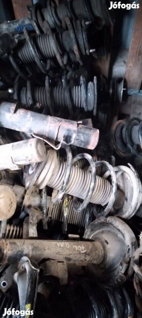 Ford Focus mk2 2005 től 2011 ig lengéscsillapító gólyaláb