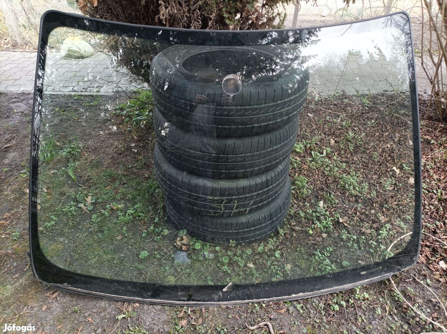 Ford Focus mk2 bontott első szélvédő