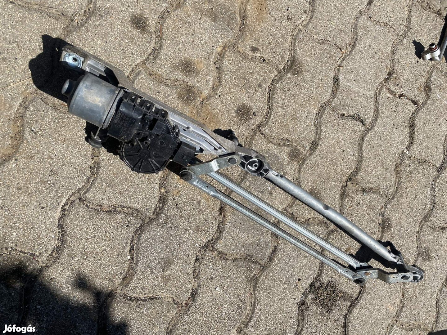 Ford Focus mk2 első ablaktörlő motor szerkezettel 