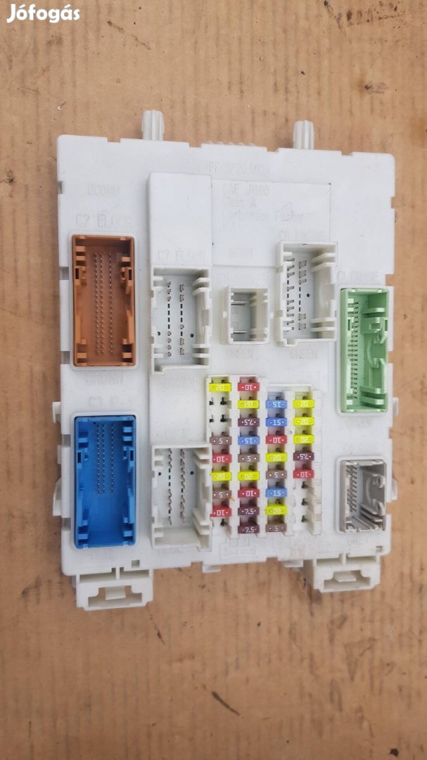 Ford Focus mk3 bcm modul 