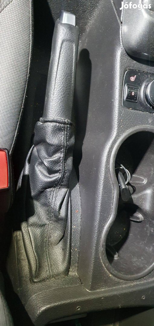 Ford Focus mk3 kézifék kar