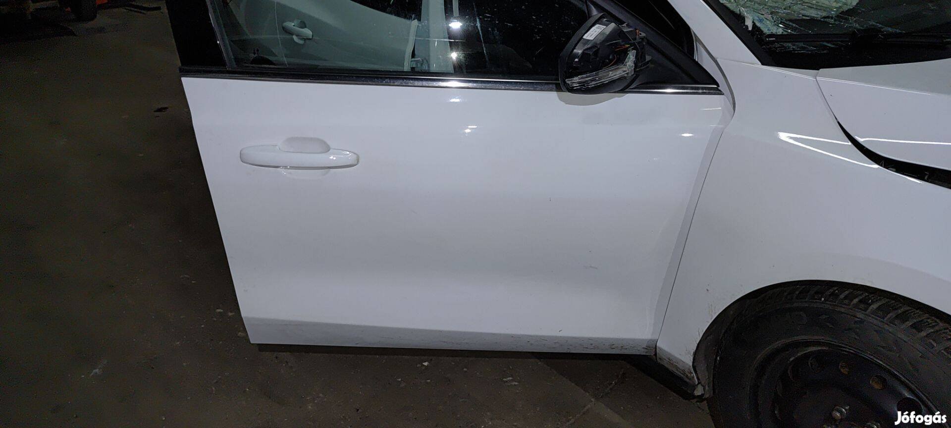 Ford Focus mk4 jobb első ajtó