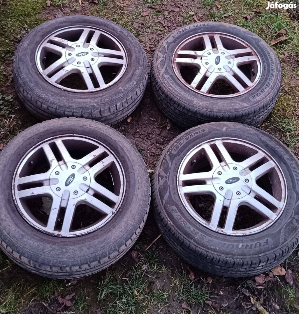 Ford Focus nyári kerék szett alufelnin 185/65R15 4x108