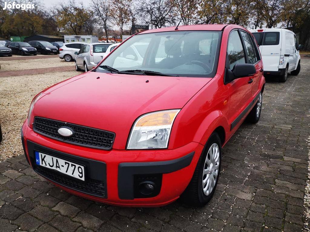 Ford Fusion 1.4 Fresh Friss műszaki vizsga.vonó...