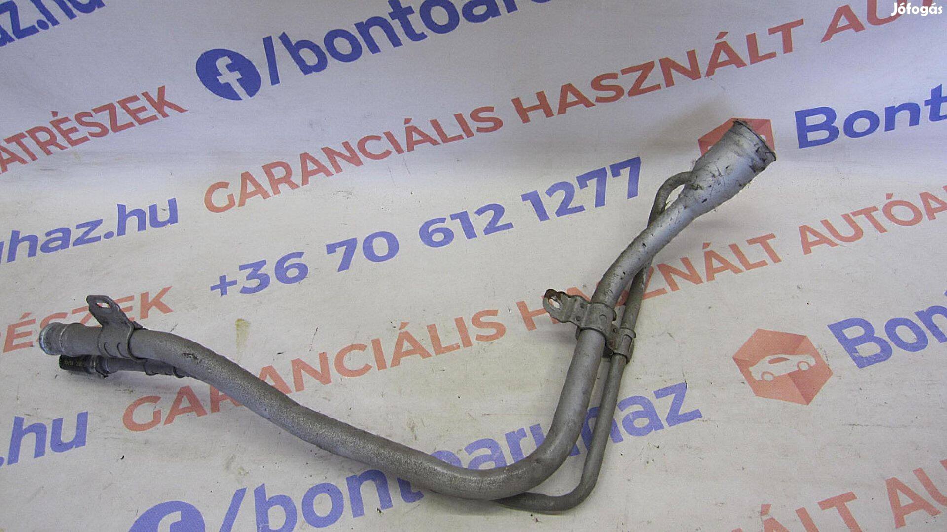 Ford Fusion Eladó gyári, bontott benzines tank betöltő cső
