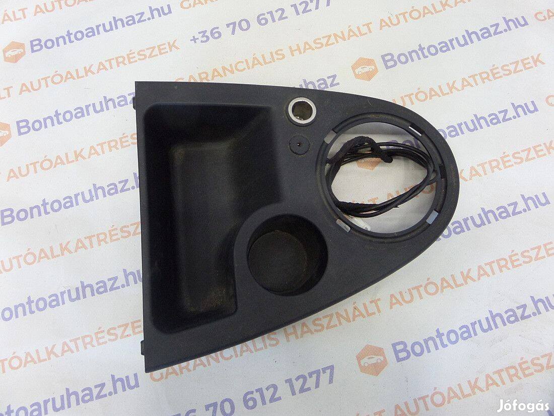 Ford Fusion Eladó gyári, bontott váltó box aux csatlakozóval