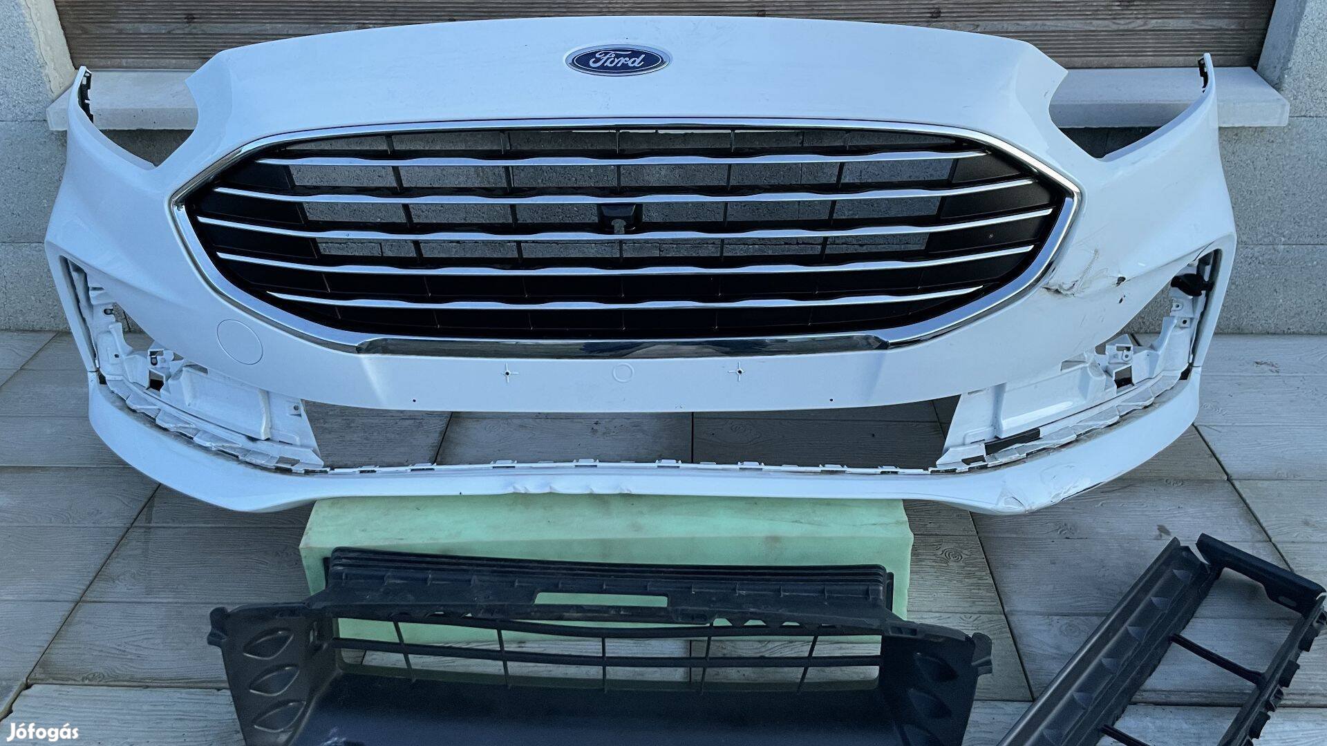 Ford Galaxy 4 első lökhárító LM2B-17D957-A