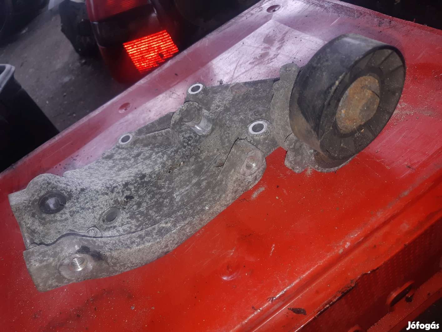 Ford Galaxy III Generátor Tartó Bak