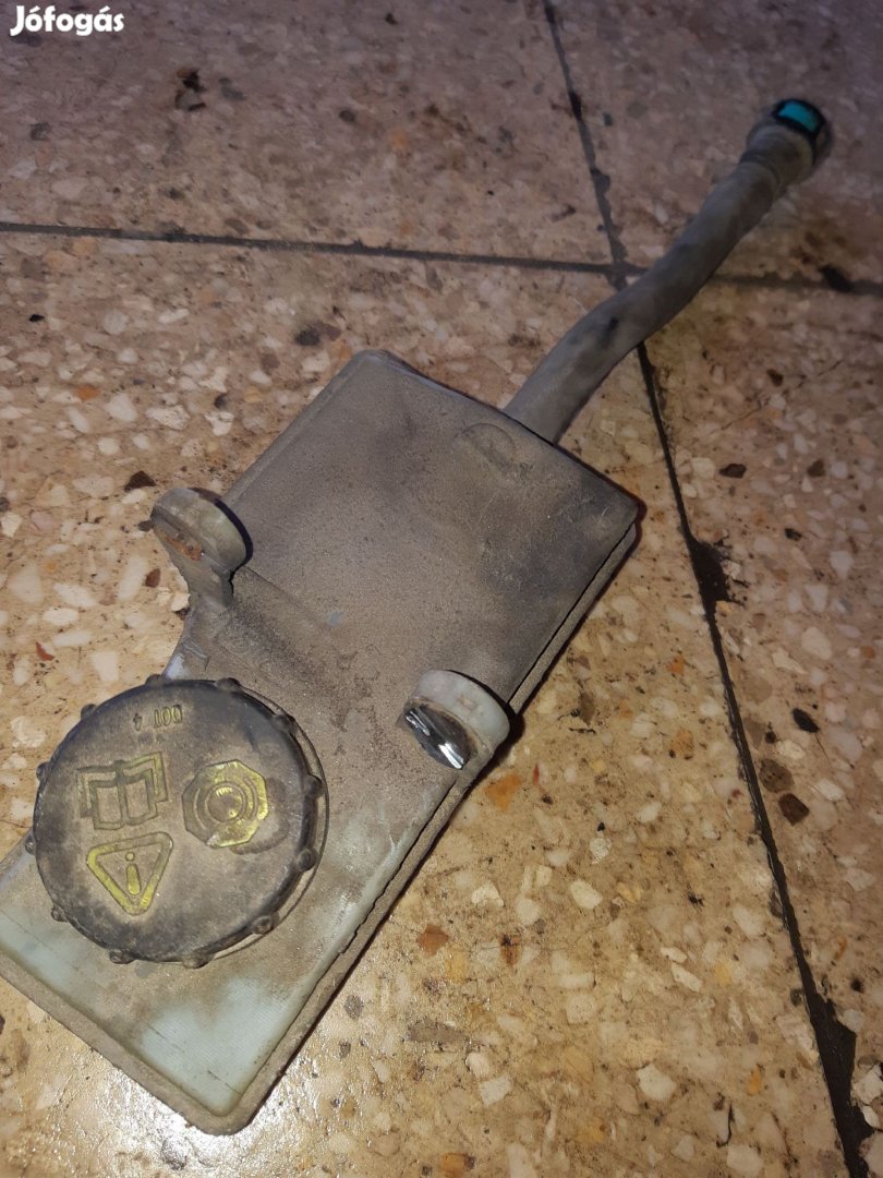 Ford Grand C-Max Fékfolyadék Tartály