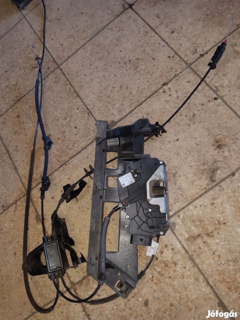 Ford Grand C-Max Jobb Tolóajtó Zárszerkezet Központizár
