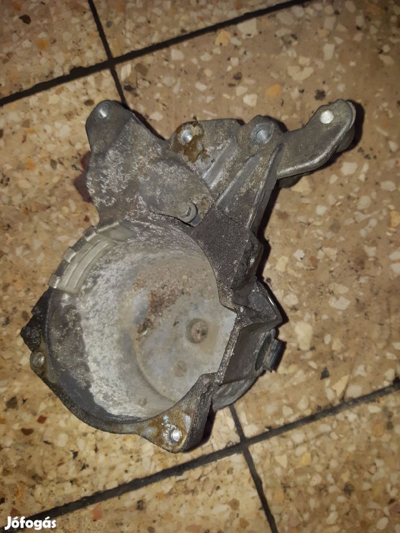 Ford Grand C-Max Üzemanyag Szűrő Tartó Konzol