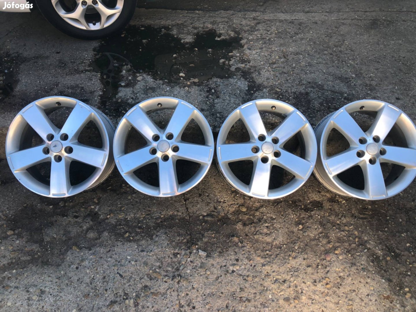 Ford Gyári Alufelni 17 5x108