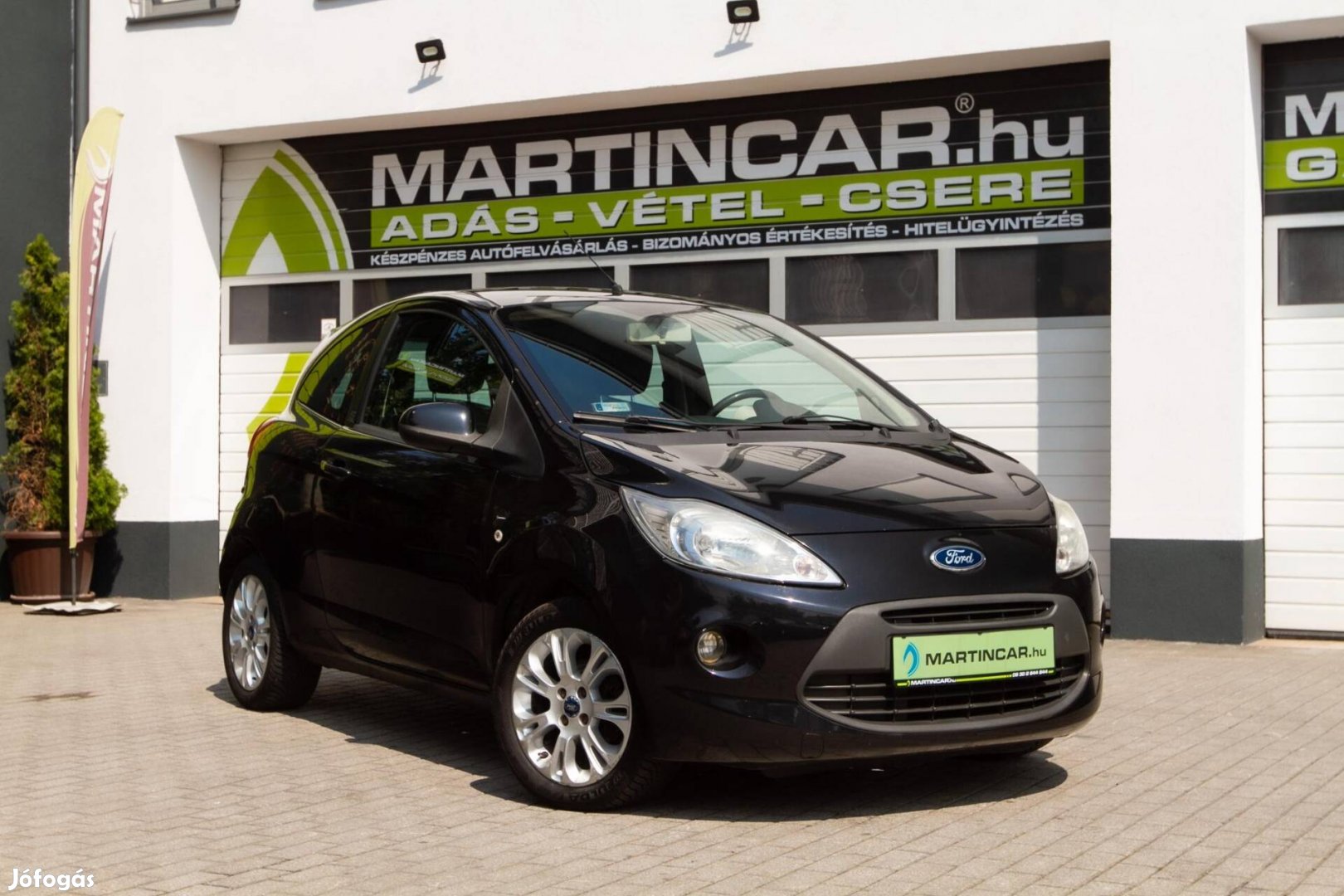 Ford KA 1.2 Titanium Midnight Black +1 Tulajdon...