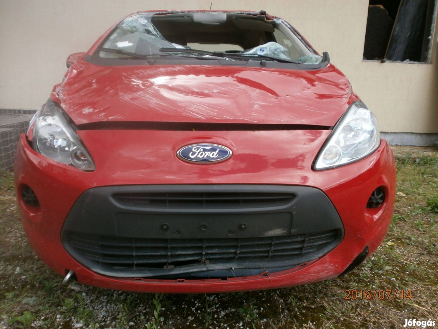 Ford-KA Trend 2012-es,Osztrákról :sérűlt elsőlőkhárító eladó