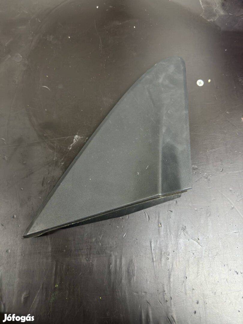 Ford Ka jobb első sárvédő háromszőg müanyag