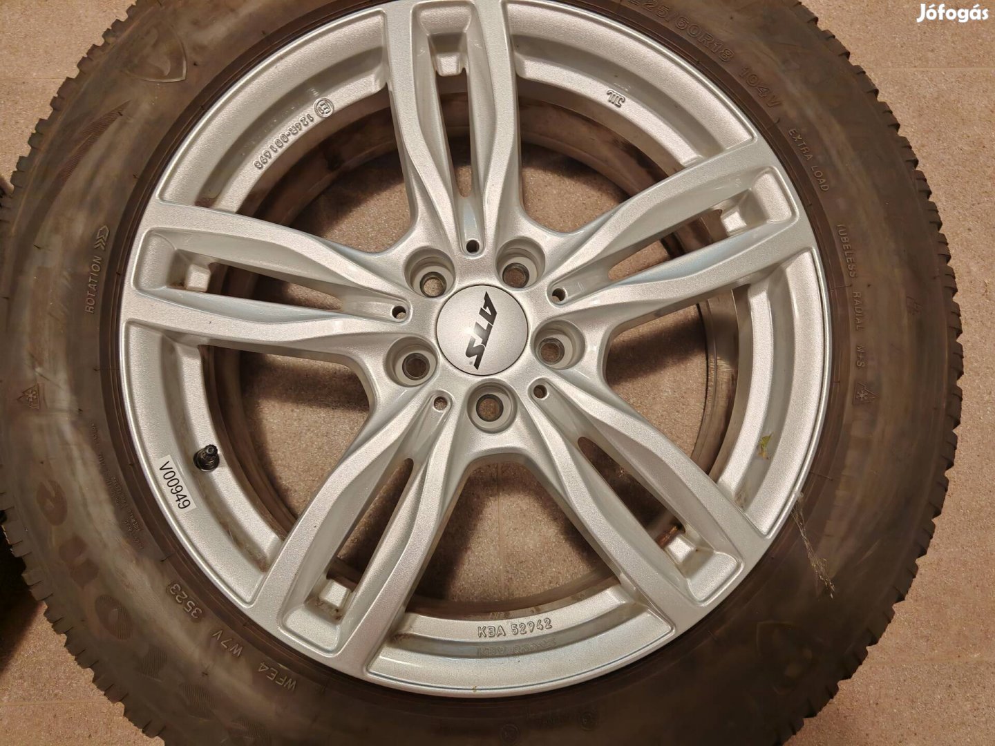 Ford Kuga 18col alufelni 225/60r18 téli gumi 