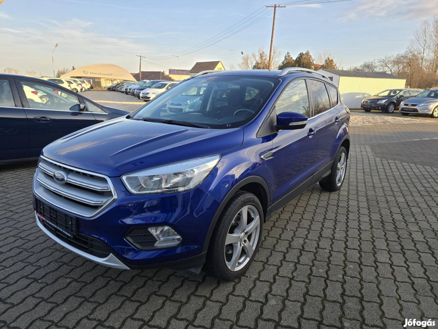 Ford Kuga 1.5 Ecoboost Business Szervizkönyves...