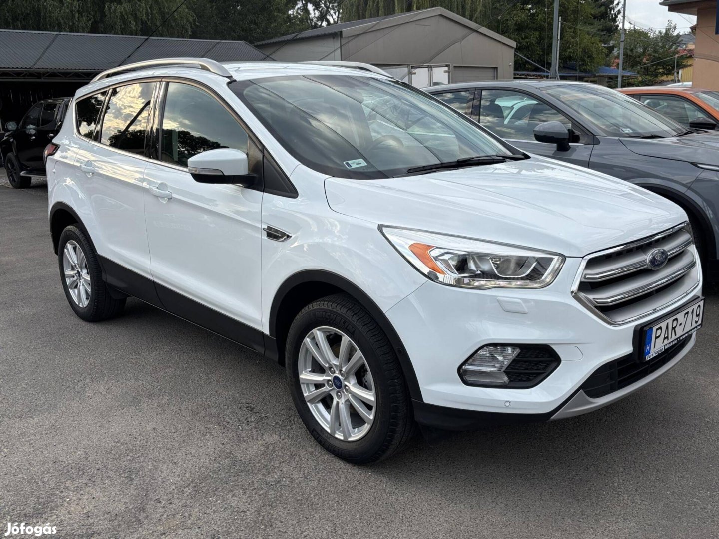 Ford Kuga 1.5 Ecoboost Business Technology Magy...