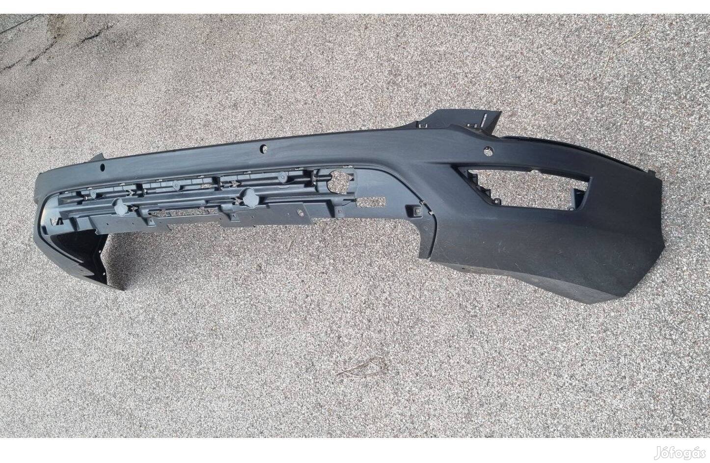 Ford Kuga 2012-2020 Hátsó lökhárító ( 4 radaros )