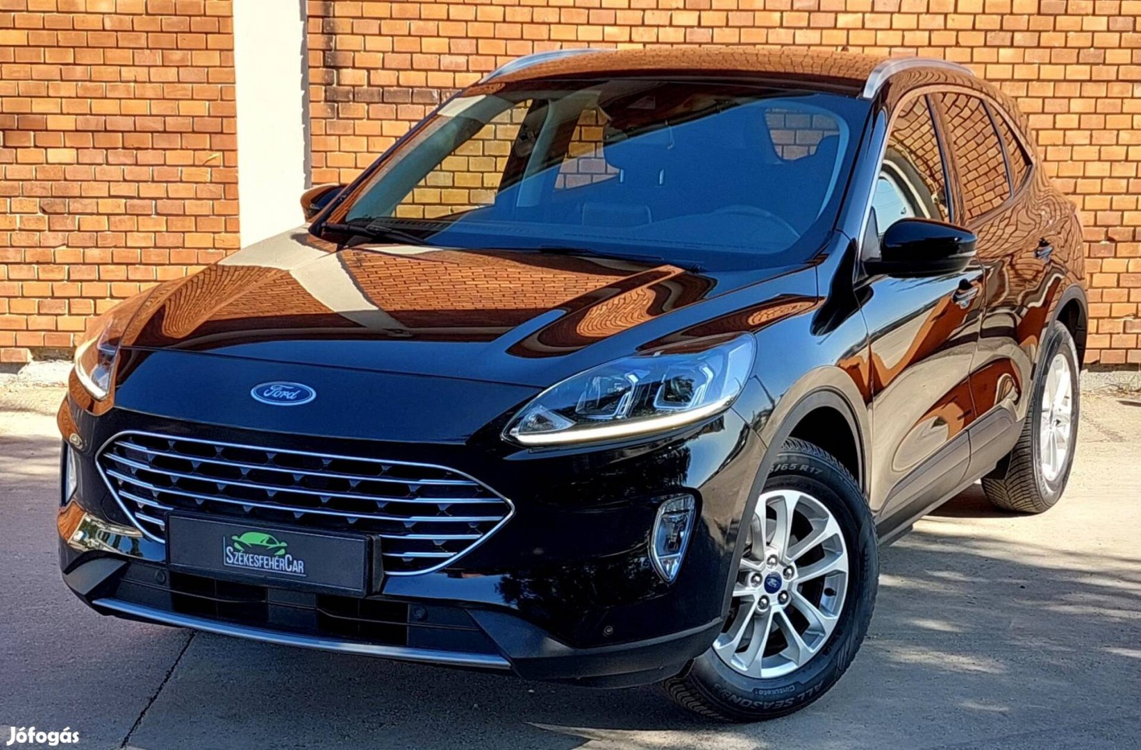 Ford Kuga 2.5 Fhev ST-Line AWD CVT Távtartó tem...