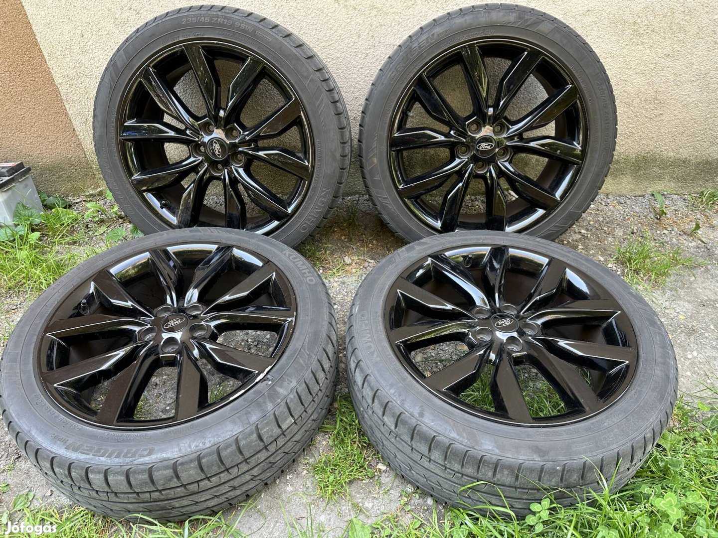 Ford Kuga St-Line 19 19" 5x108 alufelni felni nyári gumi R19