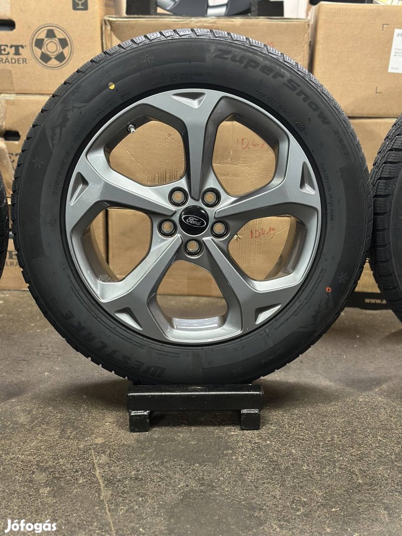 Ford Kuga Új gyári 18zoll 225/60 R18 Új téli gumikkal