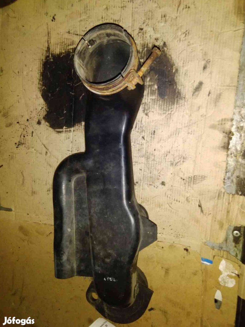 Ford Maverick 93-98 Levegőcső