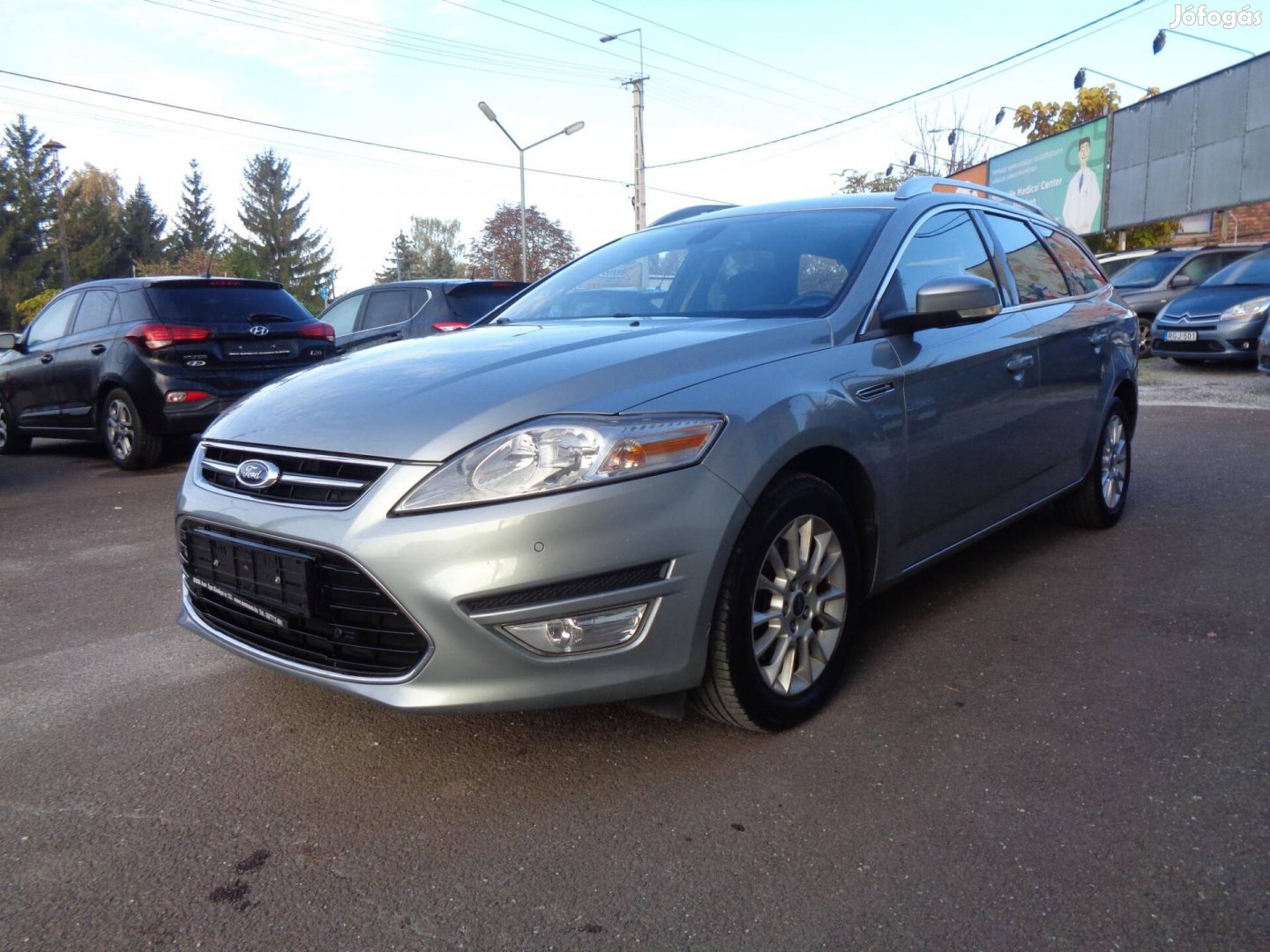 Ford Mondeo 1.6 TDCi Titanium 148ekm. szervízkönyv