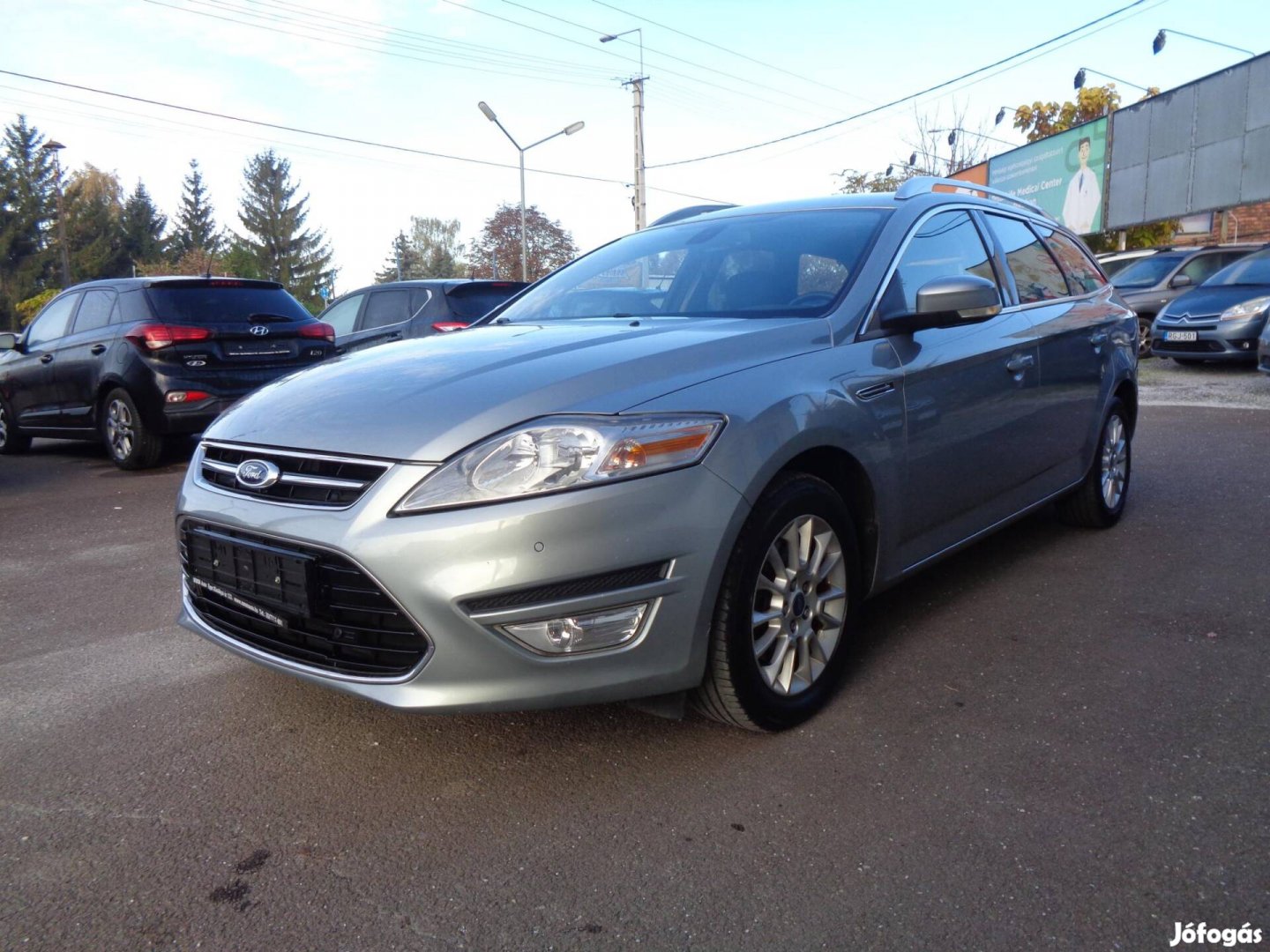 Ford Mondeo 1.6 TDCi Titanium 148ekm. szervízkönyv